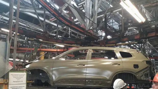 Появились фото производства Chery на УАЗе
