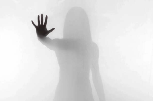 Ученые из Канады раскрыли загадку появления призраков в старых домах