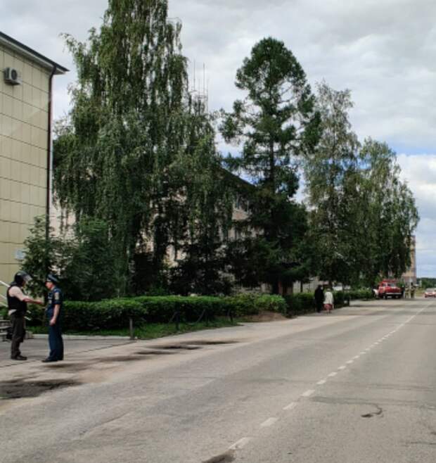 Женщина пришла в суд в Тверской области и заявила о принесенных гранатах