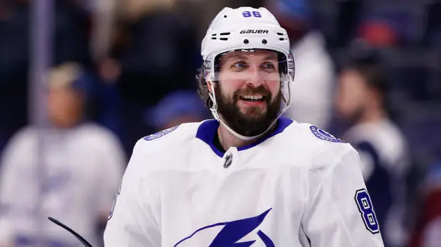 Кучеров признан второй звездой игрового дня в НХЛ