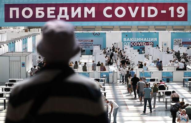 Обязательная вакцинация, экспресс-тесты и другие меры российских регионов для борьбы с коронавирусом