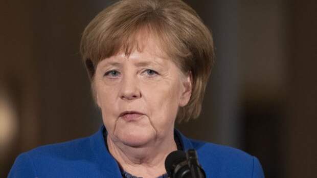 Меркель и Макрон начали плясать под дудку Трампа