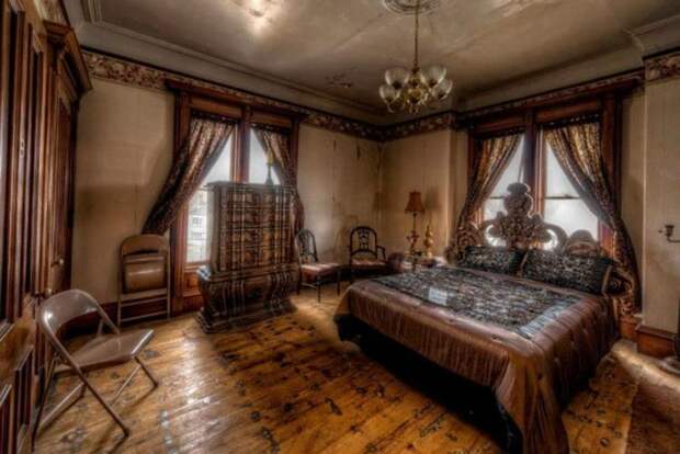 Шикарный особняк 1875 года продается очень дешево, но никто не хочет его покупать: говорят, здесь живут призраки