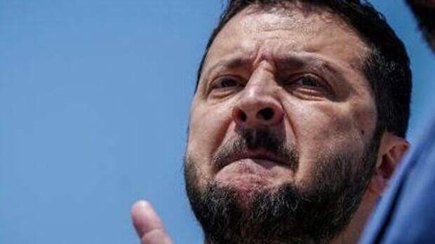 Зеленский "прорычал" в ответ журналисту на вопрос о причинах увольнения Ермака