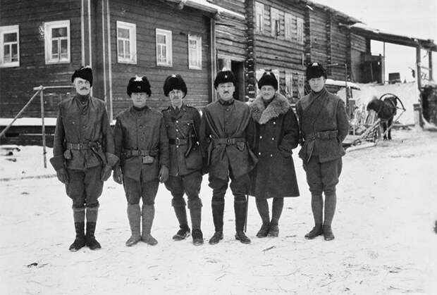Командиры и начальники штабов союзнической военной миссии в Сибири. Владивосток, 1918-1919 годы
