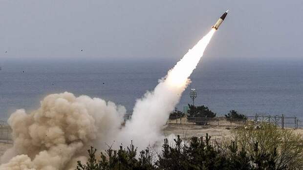 СМИ: Польша и Франция отработают ядерный удар по Петербургу