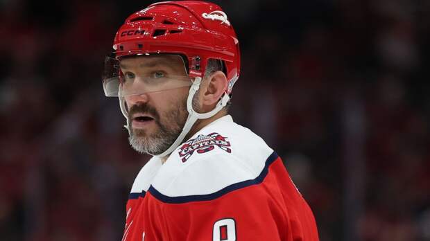 Фетисов — об Овечкине: «И я, и армия его болельщиков хотели бы, чтобы он играл дальше»