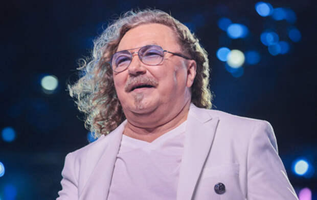 Николаев тает на глазах: обширный инфаркт оставил «ножки-палочки»