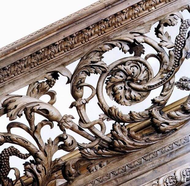Detail Carved English Baroque Balustrade. 1677-80. attributed to Edmund Pearce. Metropolitan Museum of Art. NYC.