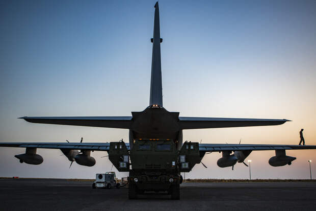 Израиль вновь атаковал Ливан: удары по складам оружия и военным объектам