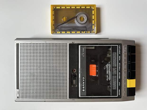 «Проснулся сумасшедший азарт»: как работа с выставки Артёма Филатова попала в личную коллекцию