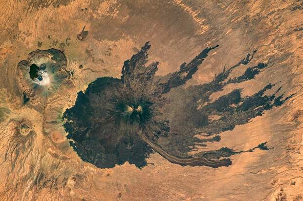 Российский космонавт сделал загадочное фото с мкс