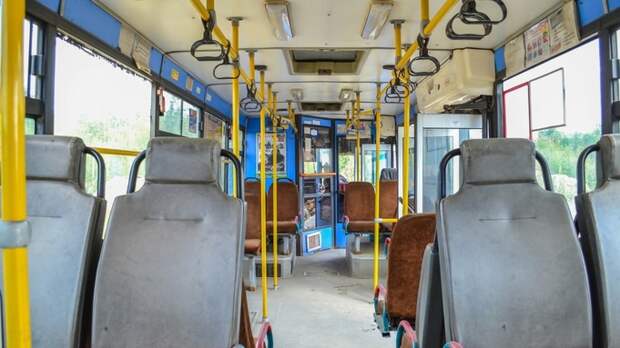 Салон автобуса / Фото: сообщество транспорта в Барнауле