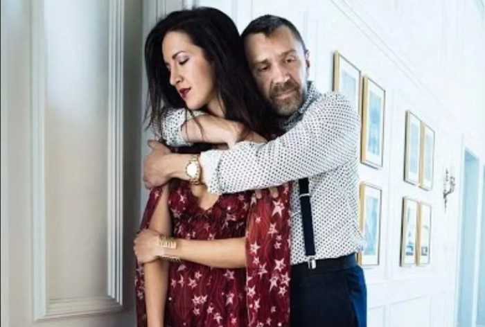 Как жены Сергея Шнурова влияли на его судьбу