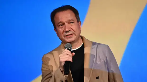 В «Современнике» рассказали о состоянии здоровья худрука Виктора Рыжакова