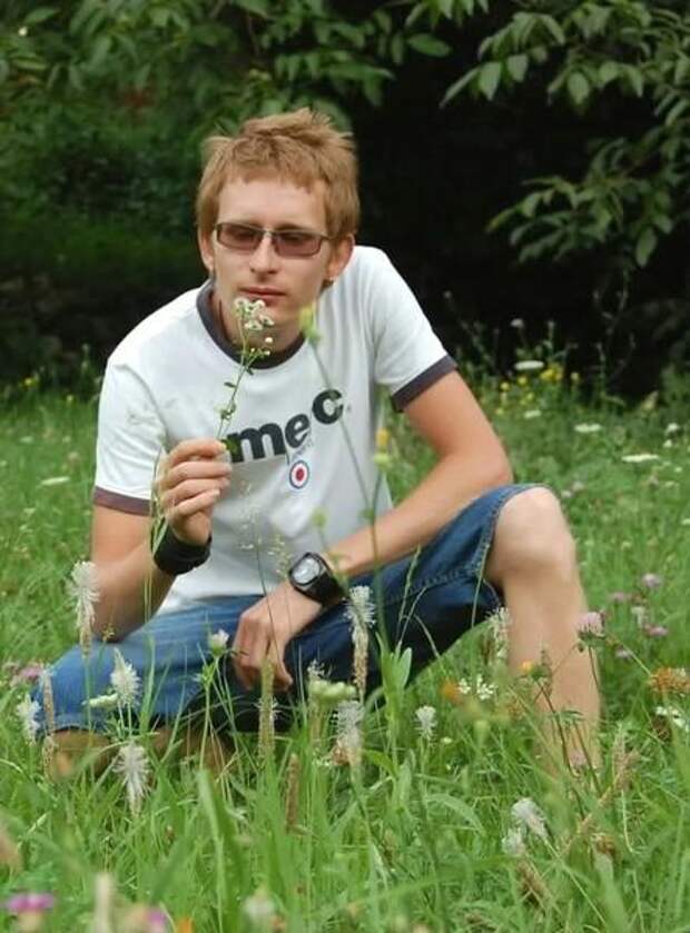 Умер бывший гитарист Стаса Михайлова и MBAND Роман Ефанов