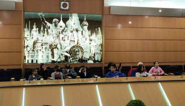 Финалисты конкурса «Билингва» прочитали стихотворение о Москве на 28 языках