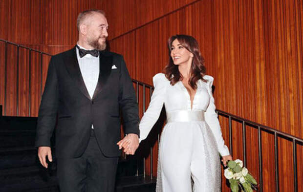 Златопольский признался, зачем привел бывшую жену на свадьбу с Чеховой