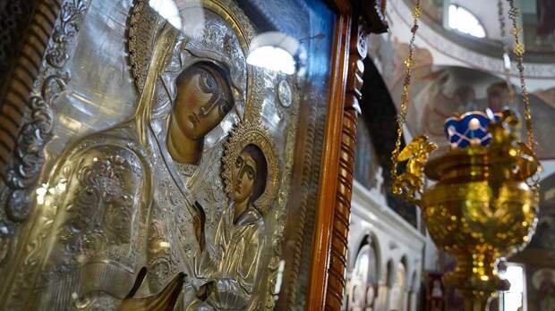 Храмовый комплекс Живоначальной Троицы на юге Москвы подключили к электросетям