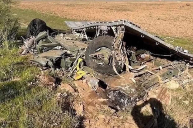 Испанские военные уронили внедорожник стоимостью €600 тысяч на учениях НАТО