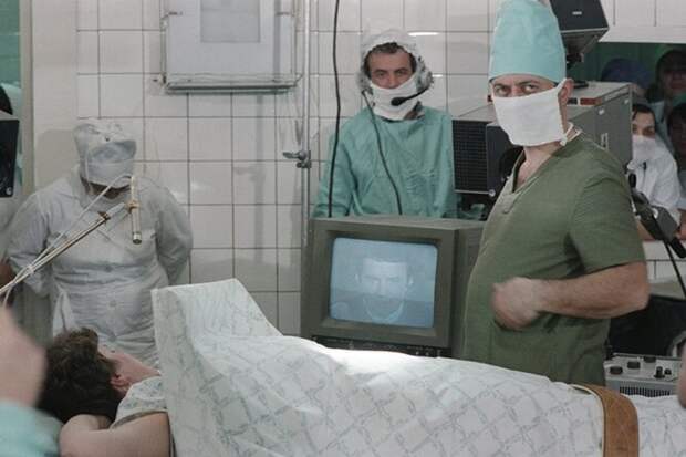 Дистанционное обезболивание пациента, 1989 год