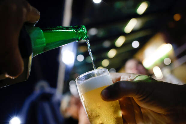 Нарколог объяснил людям старше 40 лет причины плохой переносимости алкоголя