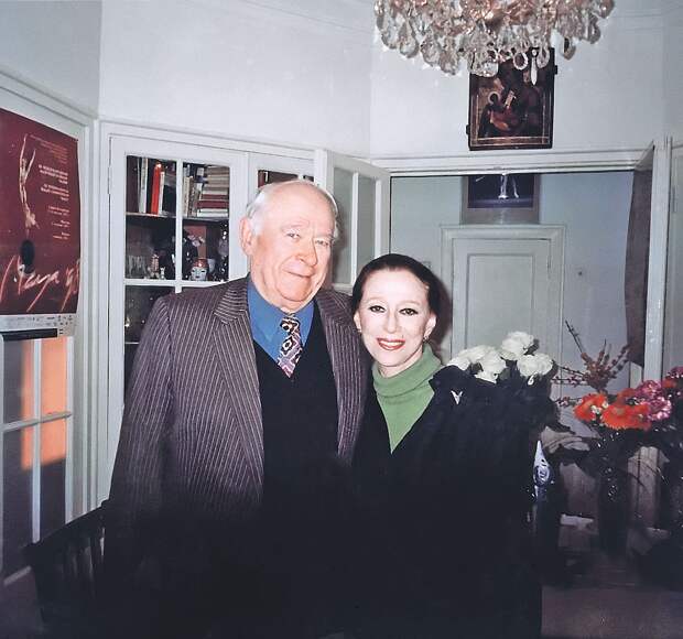 Чекист и великая балерина Майя Плисецкая. 2002 г. Фото: Из архива семьи Ф. Д. Бобкова