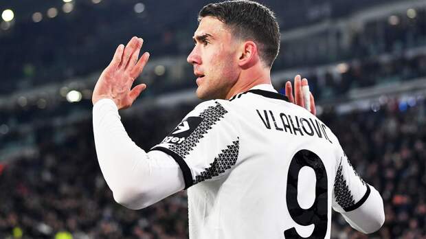 «Бавария» и «Милан» заинтересованы в подписании нападающего «Ювентуса»