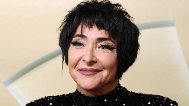 «Лучше бы была попрошайкой»: Лолита рассказала о переезде дочери Евы