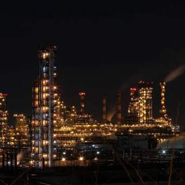 МЭА спрогнозировало рекордное падение добычи нефти в России из-за санкций