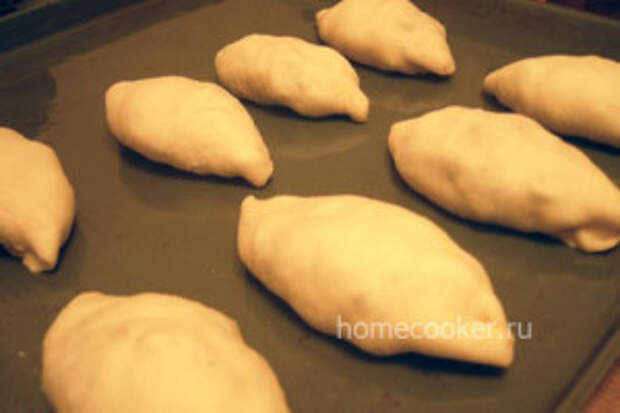 Пирожки с грибами Pirozhki v duhovke 300x200 Пирожки с грибами