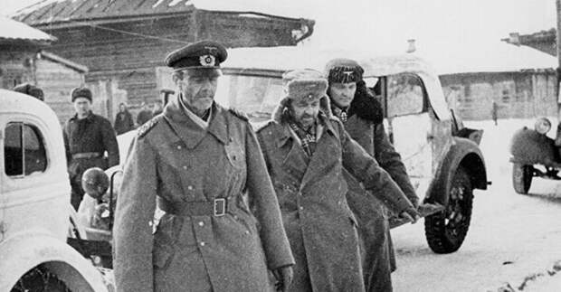 Как Паулюса Рокоссовский с Вороновым напрасно сигарами и чаем угощали война, история, факты