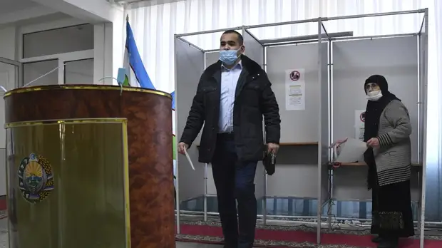 Явка на президентские выборы в Узбекистане составила более 50% на 11:00 мск
