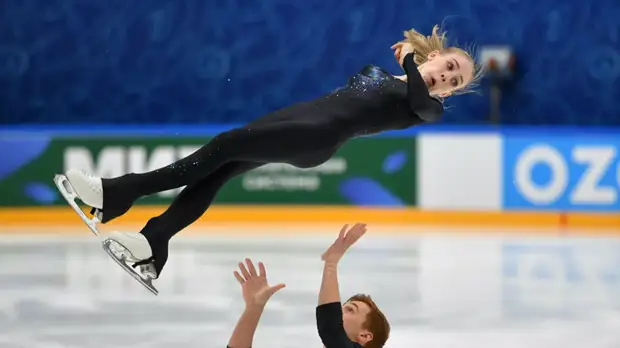 Хабибуллина и Княжук победили на этапе юниорского Гран-при по фигурному катанию