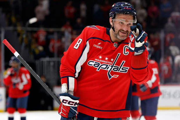 Овечкин посетил матч фарм-клуба "Вашингтона" в плей-офф АХЛ