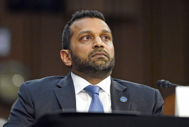 Раскрыто отношение Трампа к главе ФБР после сообщений о его проблемах с алкоголем