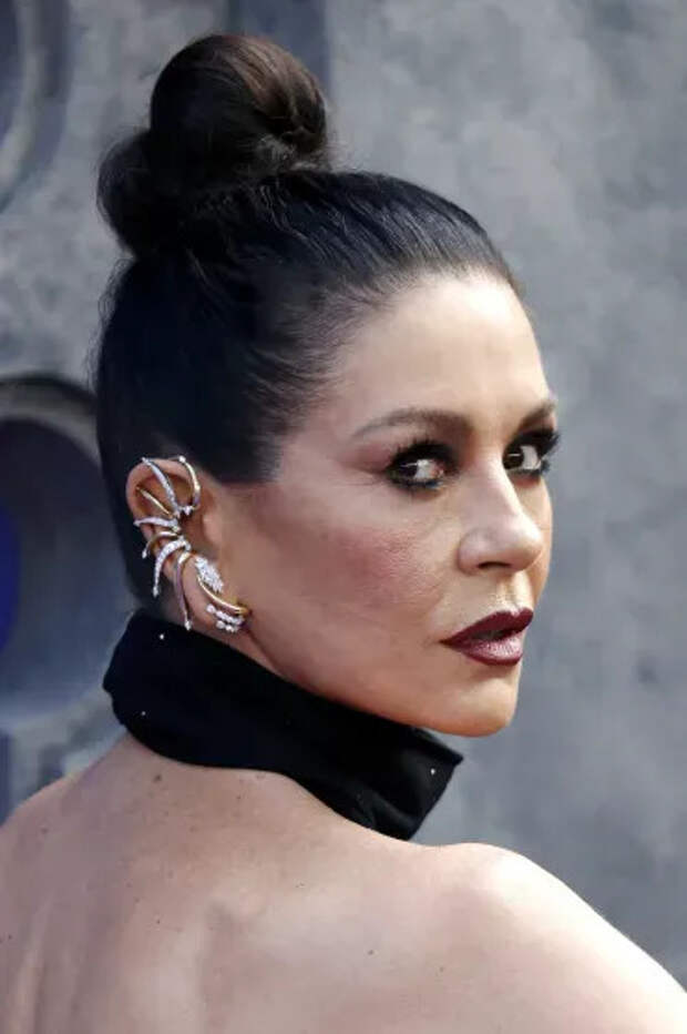 Кэтрин Зета-Джонс на премьере, 2025 год