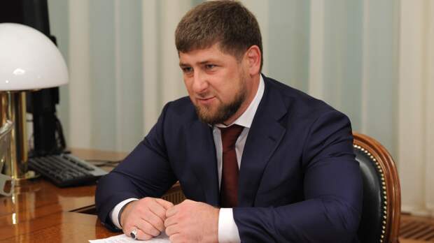 Кадыров распорядился полностью прекратить сборы денег в школах Чечни