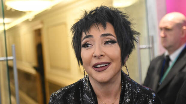 «Последний грех»: Лолите Милявской пришлось вызвать скорую из-за курения