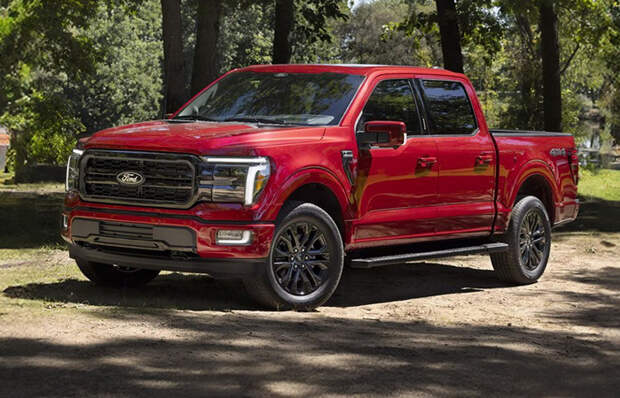 Современный Ford F-150.
