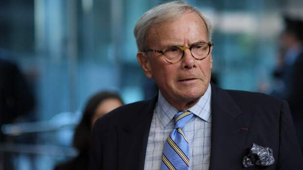 Rachel Maddow, Andrea Mitchell Back Tom Brokaw in Letter Signed by 64 Insiders