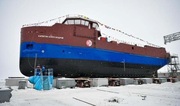 Артур Парфенчиков и Николай Патрушев спустили на воду уникальный краболов