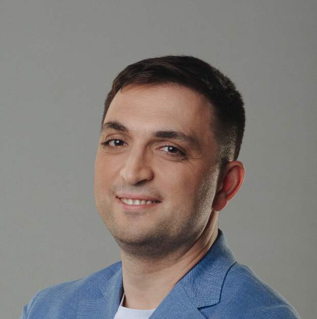 Стоматологи выяснили: курица, орехи и сыр защищают зубы от кариеса и налета