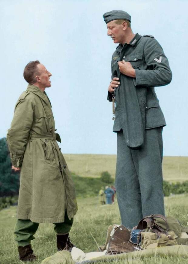 Якоб Накен, самый высокий немецкий солдат Второй мировой войны, 1944 год.