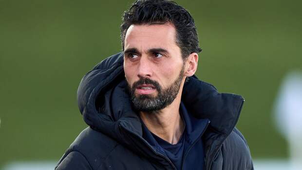 Арбелоа объяснил, почему он заменил Куртуа на украинца Лунина в перерыве матча с «Сити»