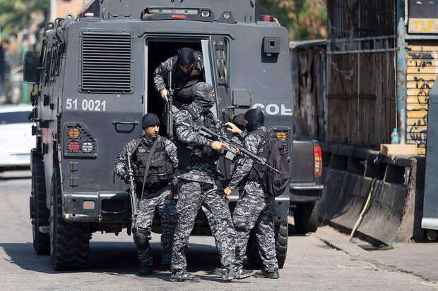 Полиция Бразилии проверяет данные о якобы заложенной в посольстве РФ бомбе
