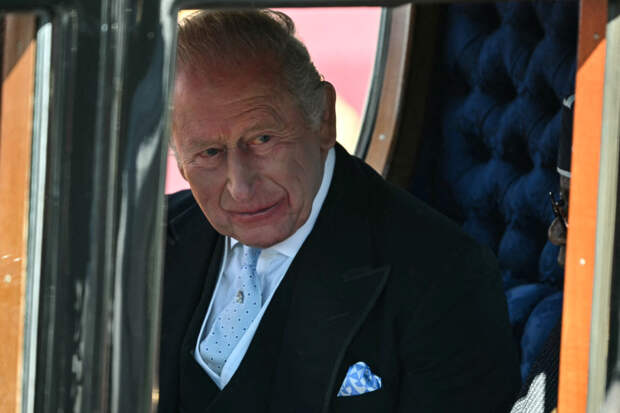 Королю Карлу III предложили немыслимый способ спасения монархии