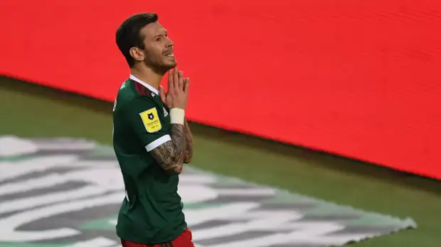 Гол Смолова помог «Локомотиву» обыграть ЦСКА