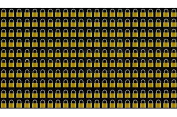 Тест на внимательность: найдите лишний замок за семь секунд