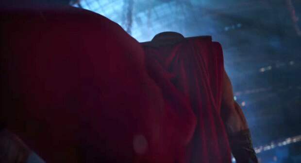 avengers infinity war final trailer doctor strange cape no head